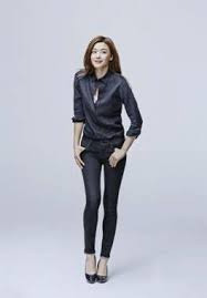 가녀린 허리와 볼륨있는 힙으로 섹시한 매력을 뽐냈는데요. Tqvtxdhp55iehm