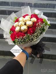 Glovo is the food delivery app that will get you anything you want to your door. Please Do Not Hesitate To Whatsapp Me If You Require Further Information Surprise Deliv Chocolate Flowers Bouquet Valentines Candy Bouquet Chocolate Bouquet