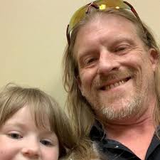 Oi, sim, estou feliz.