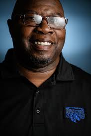 Julius Cook offers business advice to young entrepreneurs