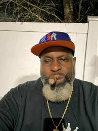 Who should be the next New York Knicks coach, Mike Malone or Mark Jackson?