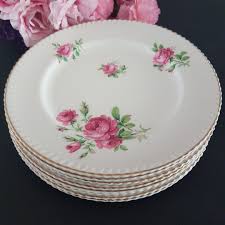 This set belonged to my grandmother who kept it in the china cabinet and rarely used it. Vintage Johnson Brothers Miniver Rose 10 Dinner Plate Set Of 4 Old English Ironstone Pink Cabbage Rose Swirled Gadroon Rope Gold Edge