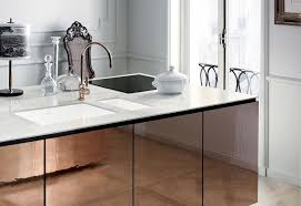 Bis heute ist sie ein innovationsmotor und trendsetter der küchenästhetik. Dupont Corian Oberflachen Originelle Planungsideen