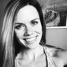 Vanessa Caron's Instagram, Twitter & Facebook