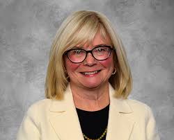 Cathy Mcmurtrie's Instagram, Twitter & Facebook