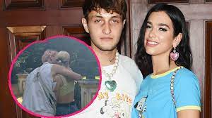 This content is imported from instagram. Anwar Hadid Und Dua Lipa Turteln Im Liebesurlaub In Sevilla Promiflash De