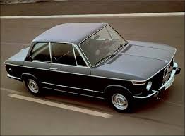 43 Perfect Old Bmw Models That Awesome Carenthusias Bmw 2002 Bmw Classic Cars Bmw Classic