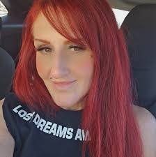 Jade Kunz's Instagram, Twitter & Facebook