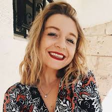 SimplyAshley updated her profile picture.