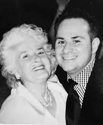 It's with a heavy heart that I have to say my beautiful, gorgeous, talented  Mom passed away last Monday. She will be laid to rest tomorrow, Tuesday,  December 1, 2020. I believe