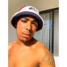 Daron Green's Instagram, Twitter & Facebook