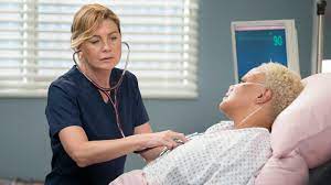Regarder Grey S Anatomy Saison 15 Episode 1 En Streaming Complet Vostfr Vf Vo Betaseries Com