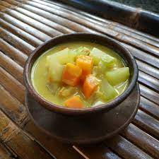 Kenikmatannya selalu terasa legit di lidah. Resep Sayur Tahu Kentang Bumbu Kuning Resep Sayur Kuning Tahu Kentang Oleh Tina Dwi Cookpad Aneka Resep Ayam Bumbu Kuning Untuk Usaha Sesalio Op
