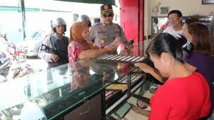 Perusahaan yang diminati oleh pencari kerja. Mendekati Lebaran Polisi Sidoarjo Makin Ketat Jaga Bank Dan Toko Emas Surya