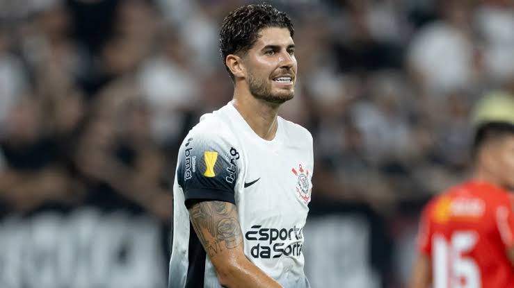 OFERECIDO! Corinthians tenta negociar Pedro Raul no mercado e impõe condição financeira