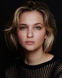 lisa by @valeria.mitelman.photo 😍🖤 #lisavicari