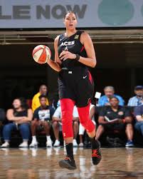 Appearances on leaderboards, awards, and honors. Elizabeth Liz Cambage 203cm 6 8 Tall Wnba Player