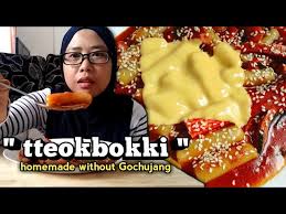 Tteokbokki atau si kue beras khas korea ini bisa makin sedap disantap dengan rasa pedas menyegarkan. Homemade Tteokbokki Korea Spicy Rice Cake Guna Sos Korea Adabi Pengganti Gochujang Youtube