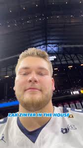 A week after his emotional season-ending injury @umichfootball Captain  @zakzinter is at the Big Ten Championship 🙌💙〽️