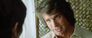 Paranoia runs deep in Alan J. Pakula's gripping thriller, “The Parallax  View”