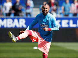 Jun 01, 2021 · inter milan's chilean midfielder arturo vidal is receiving hospital treatment after testing positive for coronavirus, his national team said monday. Arturo Vidal Talks With Inter Milan Reach Stalling Phase