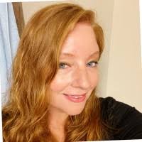 Shannon Clemans's Instagram, Twitter & Facebook