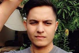 Polisi musisi inisial an yang ditangkap terkait narkoba adalah anji atau erdian aji prihartanto (eap), minggu, 13 juni 2021. Ditangkap Karena Narkoba Siapa Sebenarnya Artis Aulia Farhan Republika Online