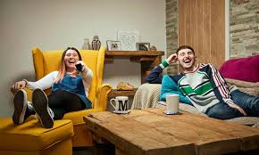 Here are the families currently on gogglebox. Gogglebox How Much Do The Families Get Paid Find Out All The Details Here Hello