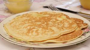 Prepare the pancakes.if freshly made and stack them between sheets of wax paper on a plate and allow to cool to room temp. Pfannenkuchen Pfannkuchen Pfannekuchen Eierkuchen Pfannkuchen Rezept Einfach Pfannkuchen Rezept Chefkoch Susse Pfannkuchen