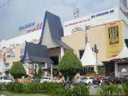 Majlis perbandaran hang tuah jaya mula beroperasi pada 1 januari 2010. Melaka Mall Di Bandar Melaka