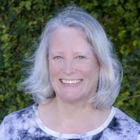 Jessica Lynde's Instagram, Twitter & Facebook