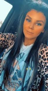 Veronica Winn's Instagram, Twitter & Facebook