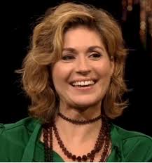 The lady in green captivates hearts