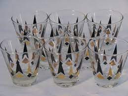 Seventies Bar Glasses 60s 70s Vintage Cocktail Hour Bar Glasses Mod Diamonds In Gold Vintage Cocktail Glasses Bar Glasses Vintage Cocktails
