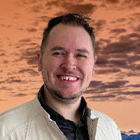 Travis Wimmer's Instagram, Twitter & Facebook