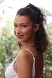 Long hair half up half down hairstyles. 45 Half Up Half Down Hairstyles Hair Ideas To Copy