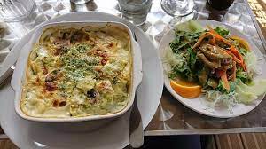 De son histoire, pas très commune de cette musulmane de la république française, à ses coutumes et traditions, via ses figures emblématiques et ses lieux touristiques. Die 10 Besten Restaurants In Mayotte 2021 Mit Bildern Tripadvisor