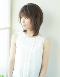 小顔ミディアムヘア yr 335 ヘアカタログ 髪型 ヘアスタイル afloat アフロート 表参道 銀座 名古屋の美容室 美容院 50代 ヘアスタイル ミディアム 50代 ヘアスタイル ミディアムヘア
