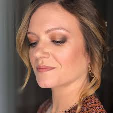 Amanda Quiros Makeup &...