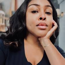 Deborah Footman's Instagram, Twitter & Facebook