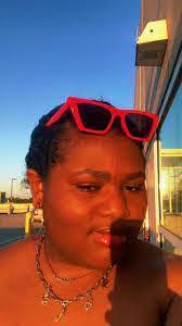 Cornelia Combs's Instagram, Twitter & Facebook