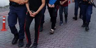 Samsun'da uyuşturucu haplarla yakalanan bir kişi, uyuşturucu ticareti suçundan gözaltına alındı. Samsun Da Uyusturucu Operasyonu 13 Gozalti Son Dakika Haberleri