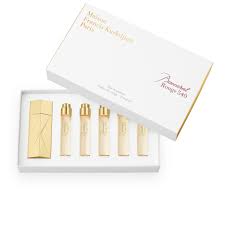 Since the extrait de parfum of the baccarat rouge 540 appeals to me more, i will start with this one. Baccarat Rouge 540 Eau De Parfum Travel Set Baccarat