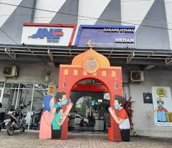 Jne express adalah perusahaan yang bergerak dalam bidang pengiriman dan logistik yang bermarkas di jakarta, indonesia. Jne Reguler Bandung Medan
