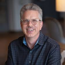 Stephen Yow's Instagram, Twitter & Facebook