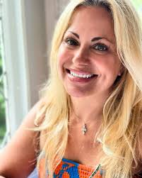 Happy Sunday everyone 💕