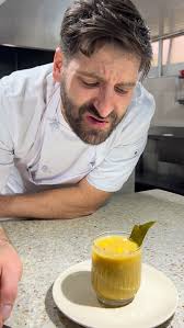 Champús. Una bebida navideña que se consume en el sur occidente colombiano  a base de maíz fermentado frutas y hierbas muy aromáticas, en otras  regiones de Colombia le llaman masato aunque creo que ese ...