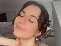 Karol Anderson's Instagram, Twitter & Facebook