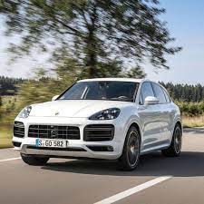 Maybe you would like to learn more about one of these? Alltagstest Porsche Cayenne Das Braucht Ein Hybrid Suv Wirklich Auto