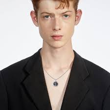 Collar Con Colgante De Cruz Católica De Plata De Ley 925 Masculina Y  Resistente Con Borde Biselado, Cadena De Acero Inoxidable De 24 Pulgadas  Con Cierre De Anillo De Resorte